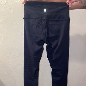 Black lululemon leggings